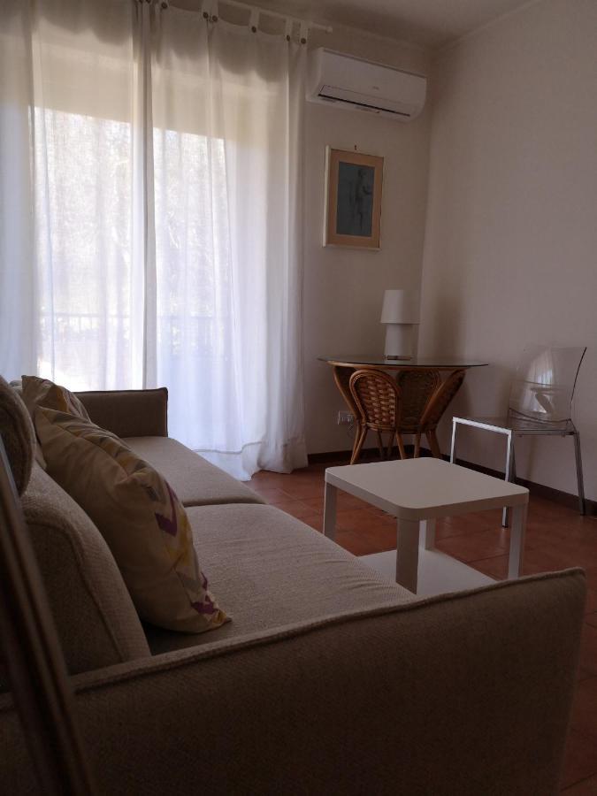 La Lampara Apartment Aci Castello Eksteriør billede