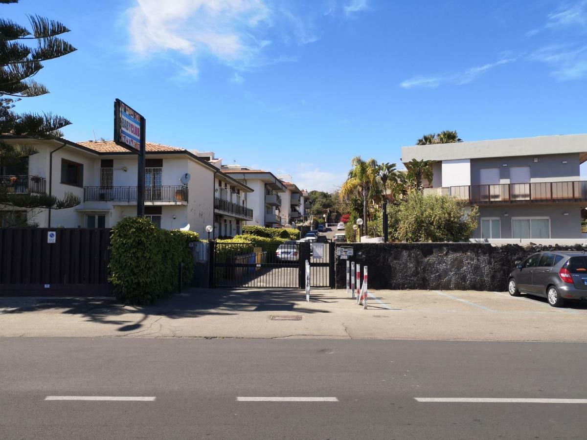 La Lampara Apartment Aci Castello Eksteriør billede