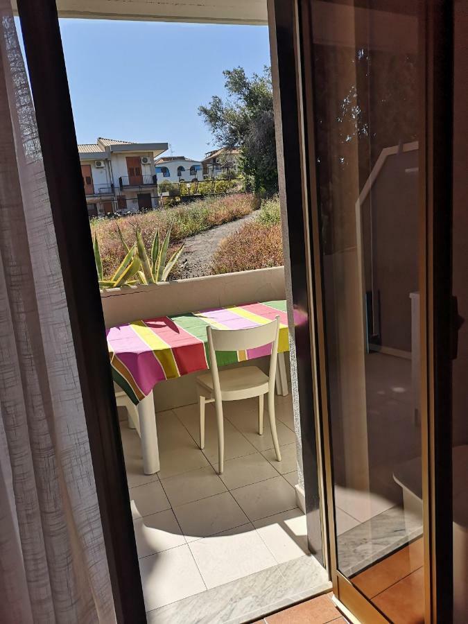 La Lampara Apartment Aci Castello Eksteriør billede